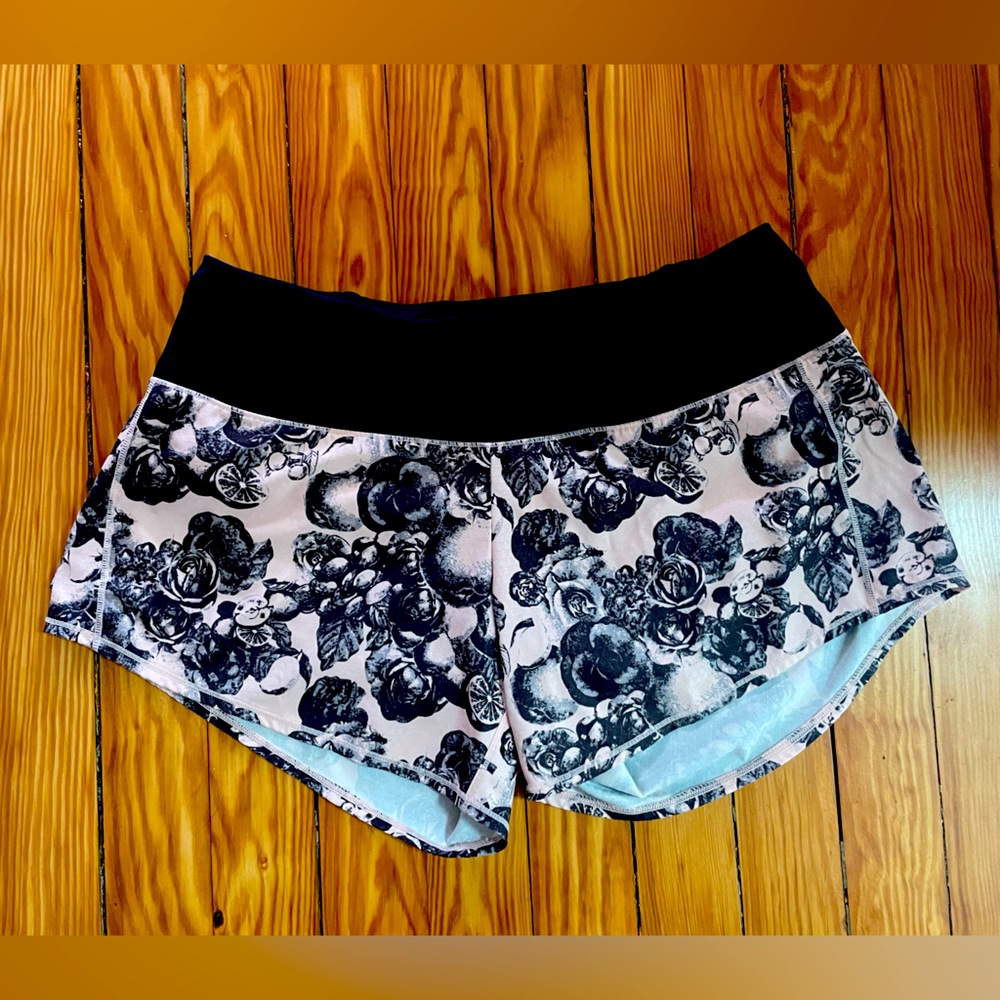 Oiselle Roga Shorts 4”